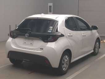 TOYOTA YARIS 2020 Image 2