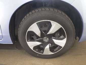 HONDA FIT HYBRID 2016 Image 9