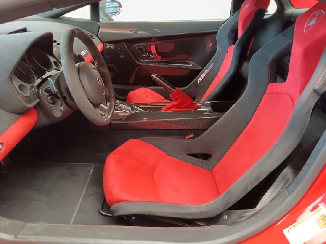 LAMBORGHINI GALLARDO 2012 Image 21