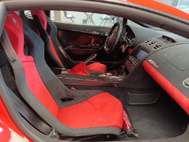 LAMBORGHINI GALLARDO 2012 Image 27