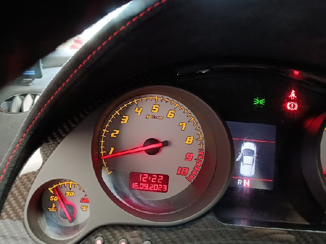 LAMBORGHINI GALLARDO 2012 Image 32