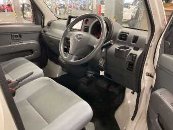 DAIHATSU HIJET CARGO 2017 Image 5