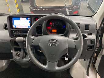 DAIHATSU HIJET CARGO 2017 Image 6