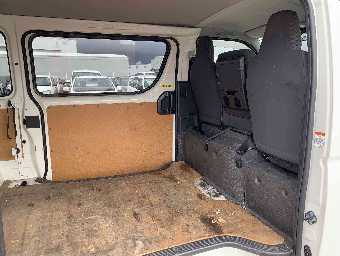 TOYOTA HIACE 2018 Image 12