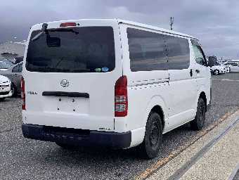 TOYOTA HIACE 2018 Image 14