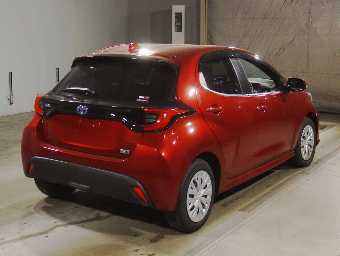TOYOTA YARIS 2023 Image 2