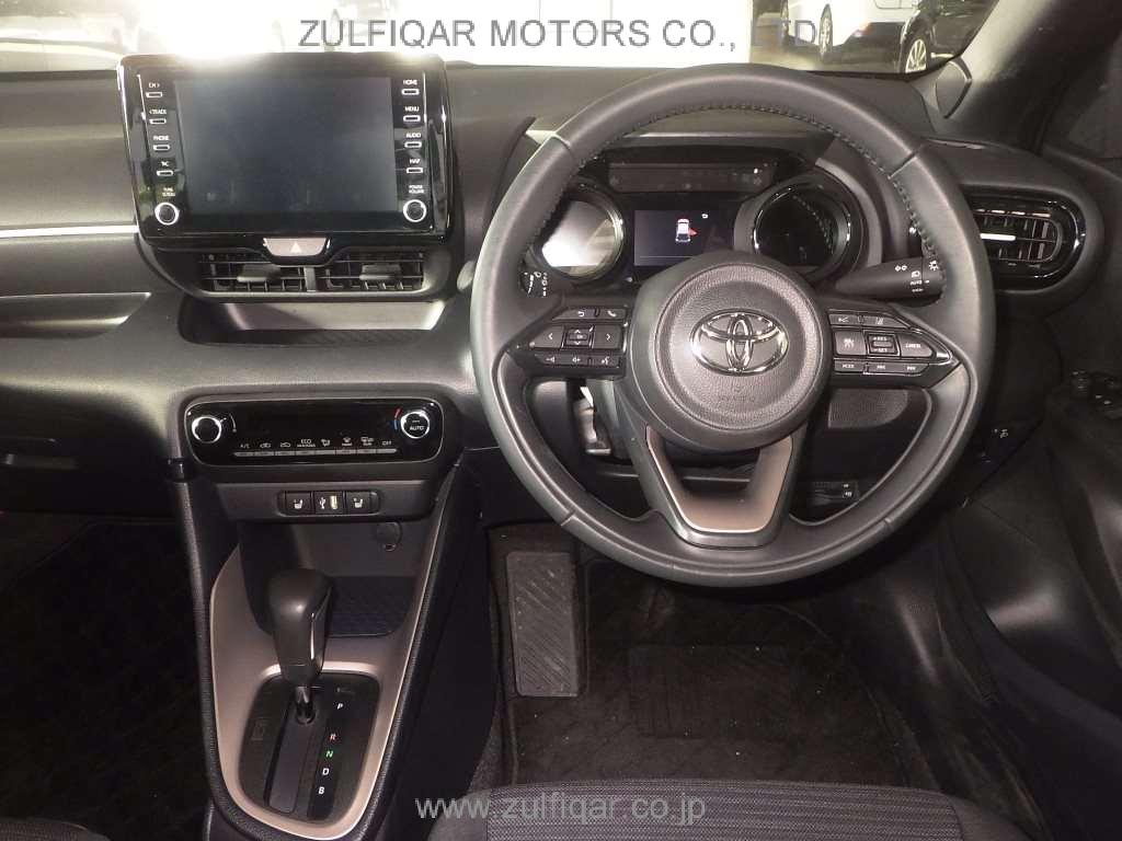 TOYOTA YARIS 2023 Image 6