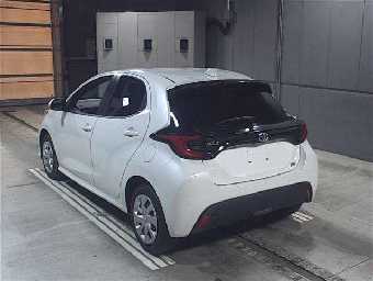 TOYOTA YARIS 2021 Image 2