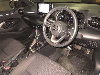 TOYOTA YARIS 2021 Image 3