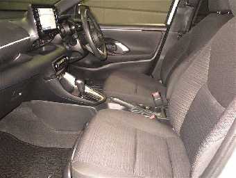 TOYOTA YARIS 2021 Image 4