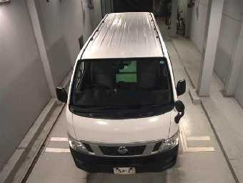 NISSAN NV350 CARAVAN 2017 Image 6