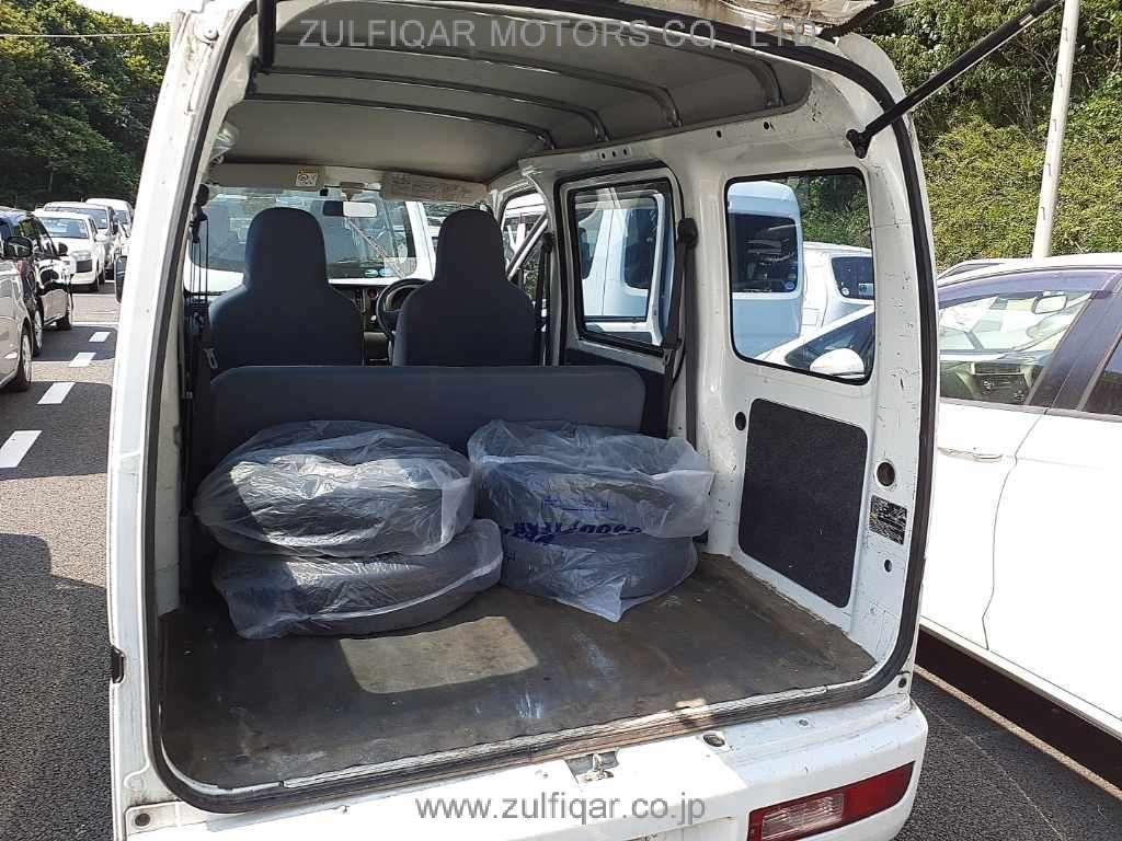 DAIHATSU HIJET CARGO 2017 Image 9