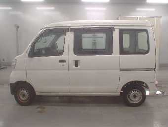 DAIHATSU HIJET CARGO 2018 Image 4
