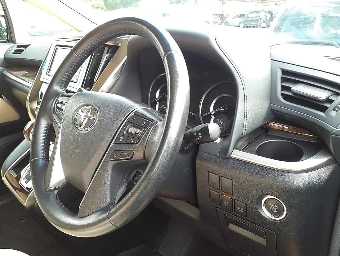 TOYOTA VELLFIRE 2019 Image 7