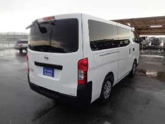 NISSAN NV350 CARAVAN 2018 Image 2