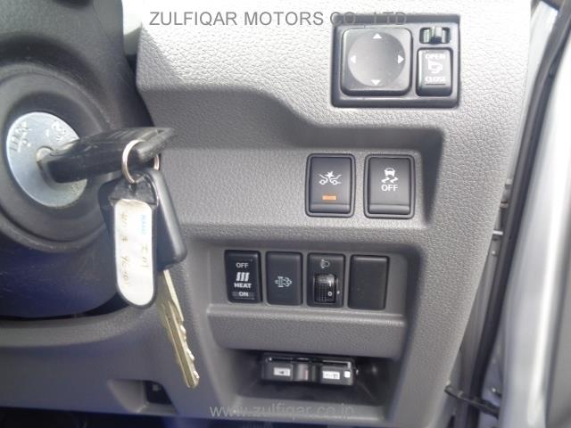 NISSAN NV350 CARAVAN 2018 Image 7