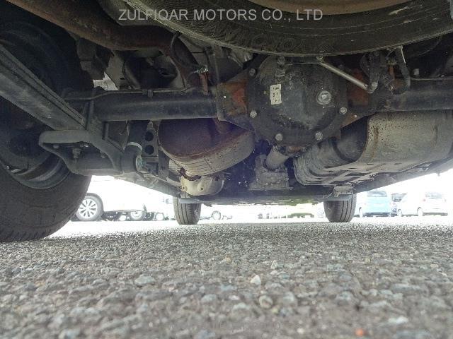 NISSAN NV350 CARAVAN 2018 Image 6