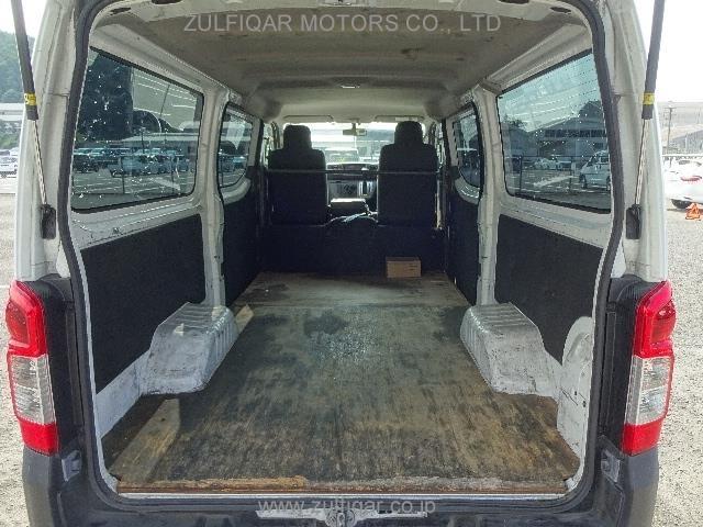 NISSAN NV350 CARAVAN 2018 Image 3