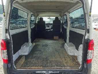 NISSAN NV350 CARAVAN 2018 Image 3