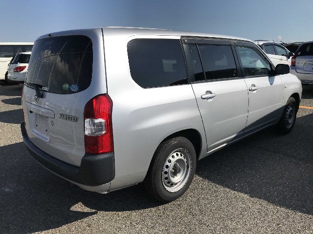 TOYOTA SUCCEED 2018 Image 25