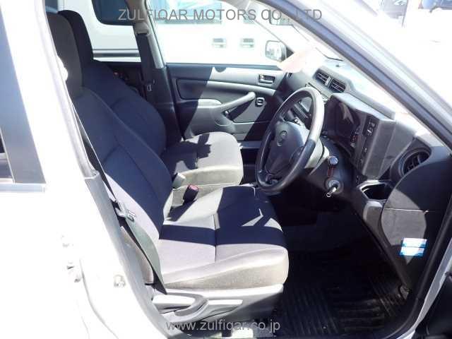 TOYOTA SUCCEED 2018 Image 5