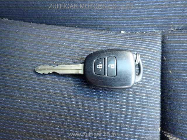 TOYOTA SUCCEED 2018 Image 8