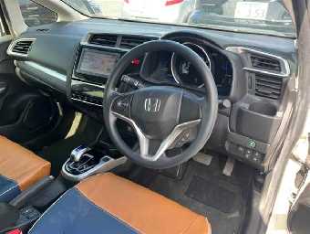 HONDA FIT HYBRID 2017 Image 3