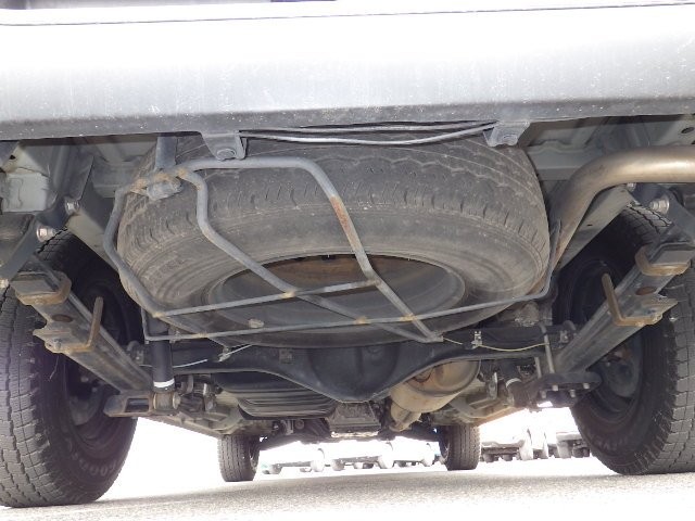 TOYOTA REGIUSACE 2017 Image 22