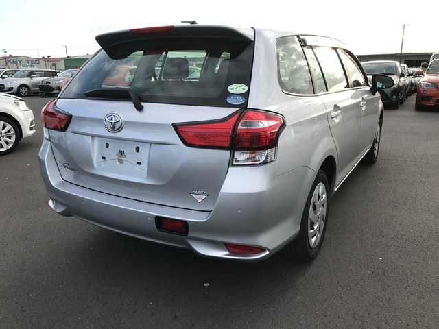 TOYOTA COROLLA FIELDER 2018 Image 21