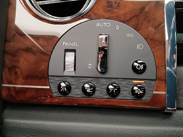 ROLLS ROYCE GHOST 2012 Image 30