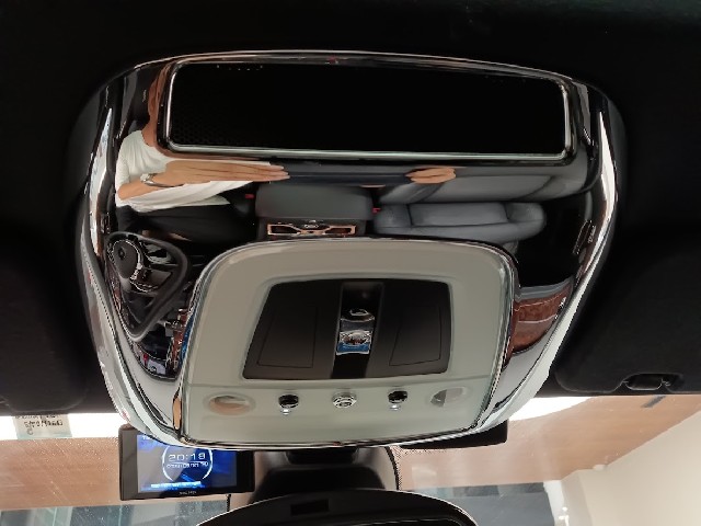 ROLLS ROYCE GHOST 2012 Image 32