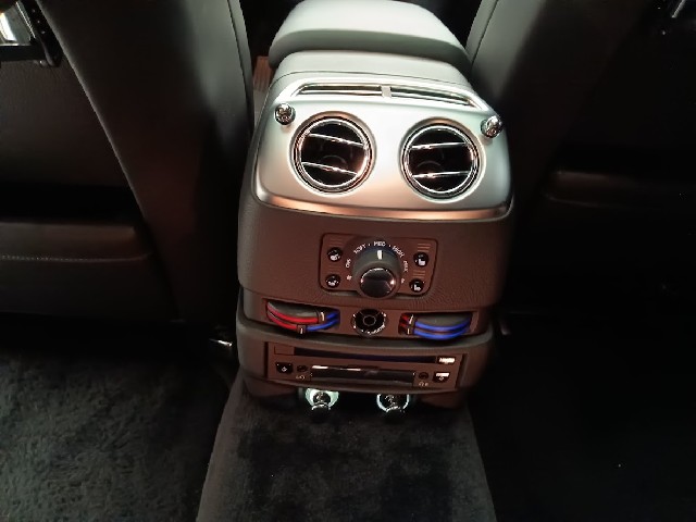 ROLLS ROYCE GHOST 2012 Image 51