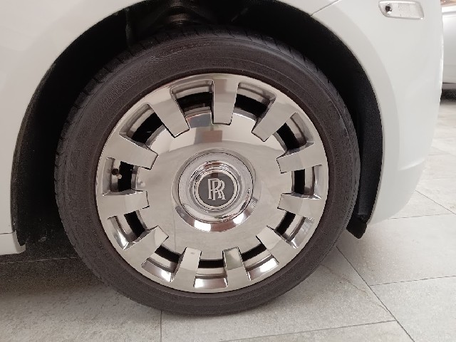 ROLLS ROYCE GHOST 2012 Image 59