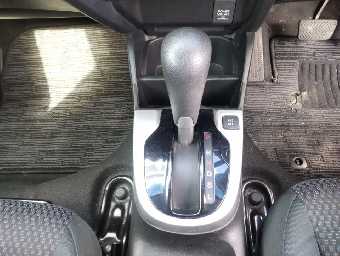 HONDA FIT 2018 Image 9