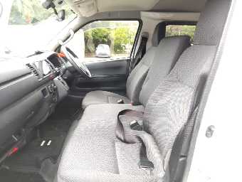 TOYOTA HIACE 2018 Image 13