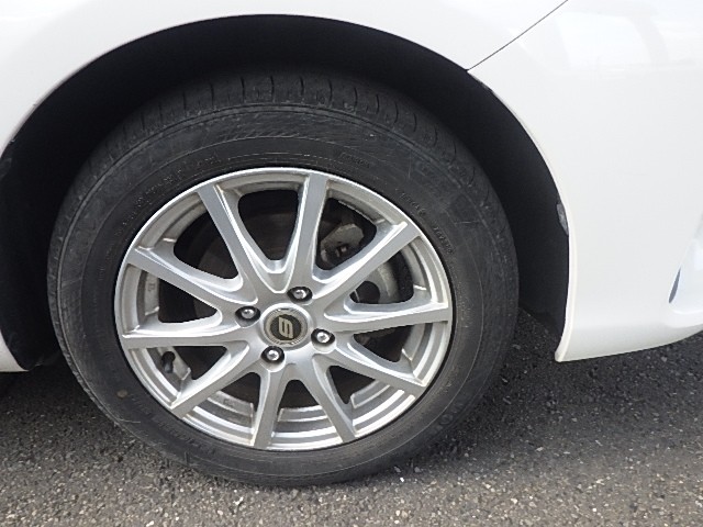 TOYOTA COROLLA FIELDER 2018 Image 24