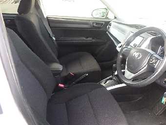 TOYOTA COROLLA FIELDER 2018 Image 17