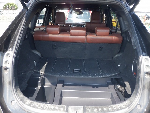 TOYOTA HARRIER 2019 Image 23