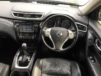 NISSAN X-TRAIL 2017 Image 9