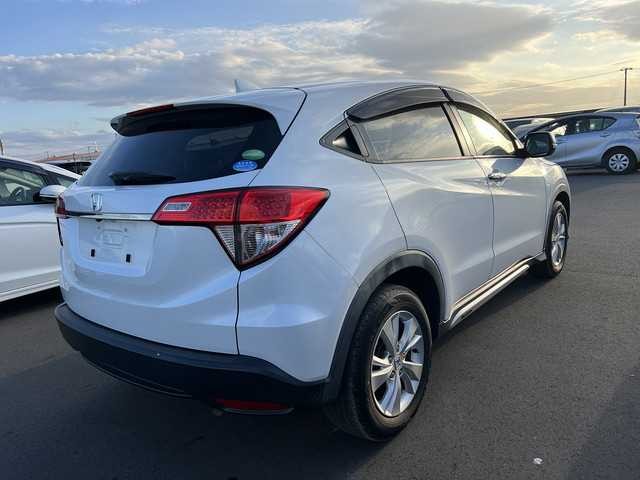 HONDA VEZEL 2018 Image 26