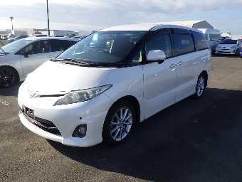 TOYOTA ESTIMA 2012 Image 10