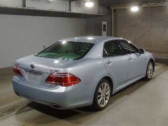 TOYOTA CROWN HYBRID 2010 Image 2