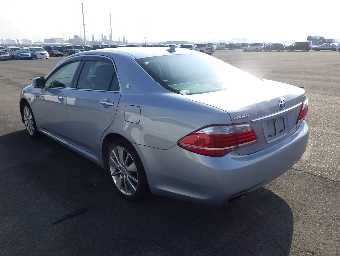 TOYOTA CROWN HYBRID 2010 Image 11