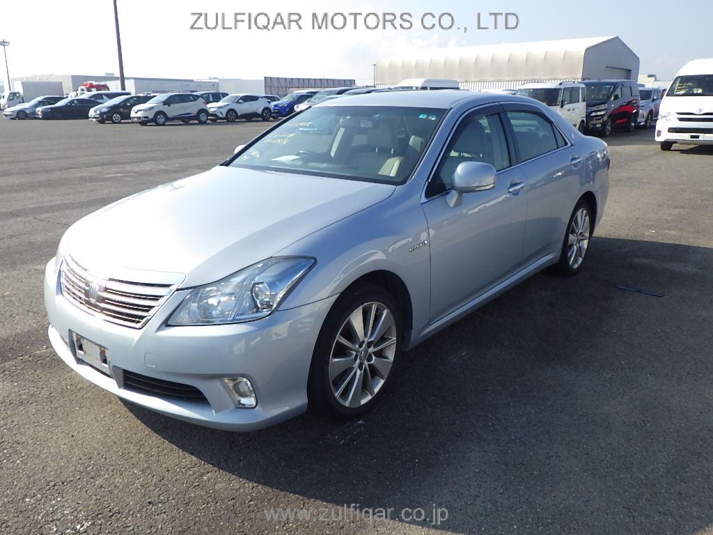 TOYOTA CROWN HYBRID 2010 Image 9