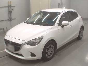 MAZDA DEMIO 2018 Image 1