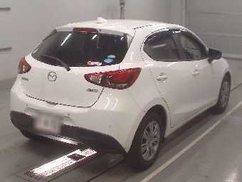 MAZDA DEMIO 2018 Image 2