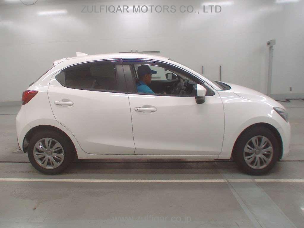 MAZDA DEMIO 2018 Image 3
