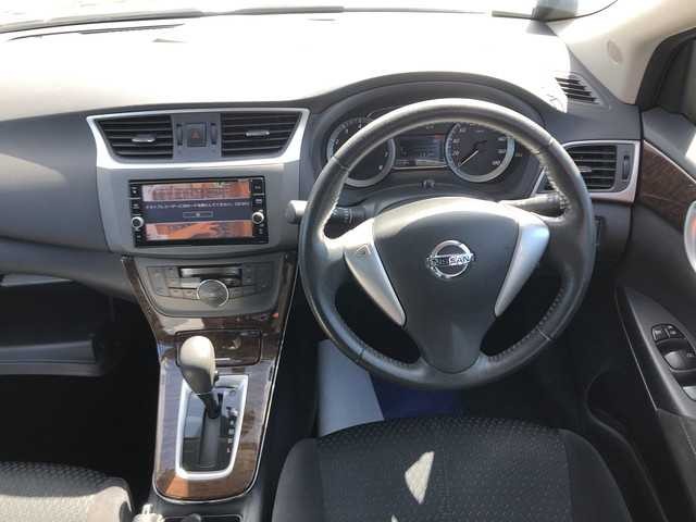 NISSAN SYLPHY 2018 Image 20