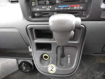 DAIHATSU HIJET CARGO 2017 Image 10