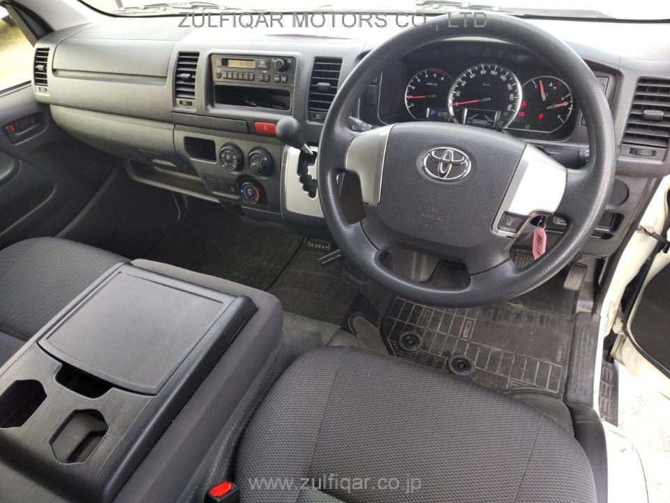 TOYOTA HIACE 2018 Image 8